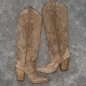 Steve Madden suede cowboy boots size 7